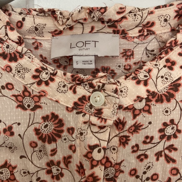 Loft size small blouse - Picture 2 of 3